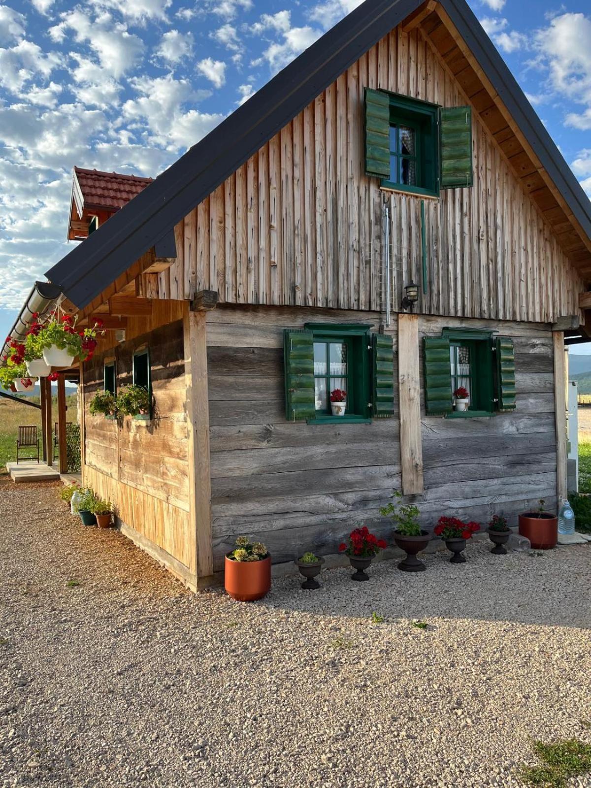 Wooden House Ante Self Check - In And Check - Out Apartment Otočac Exterior foto